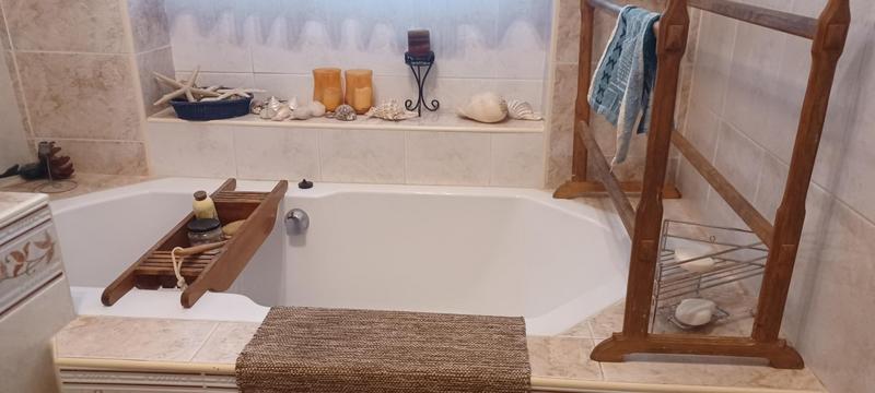 7 Bedroom Property for Sale in Plumstead Western Cape